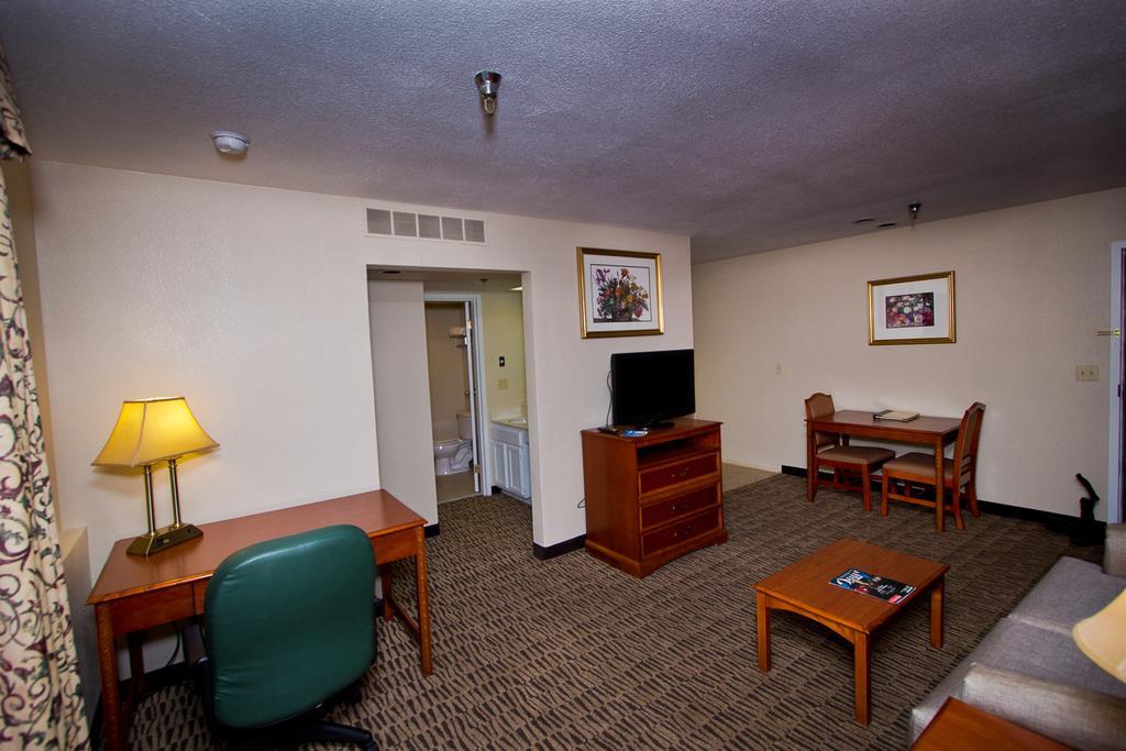 Suburban Extended Stay Hotel Omaha Værelse billede